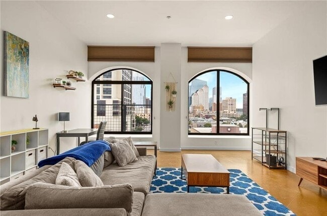 Foto del edificio - 507 Sabine St