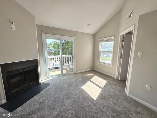 Building Photo - 4354 Pembrook Village Dr