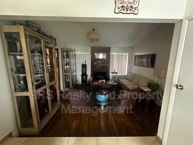 Foto del edificio - 651 Tam Ct