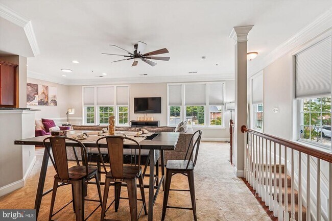 Foto del edificio - 3549 Huntley Manor Ln