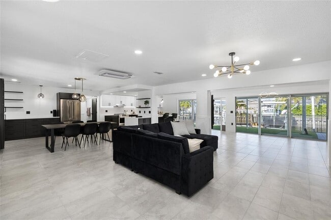 Foto del edificio - 1449 48th Ave NE