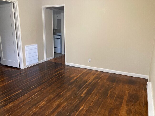 Foto del edificio - Discover Your New Home in the Kenton Neigh...