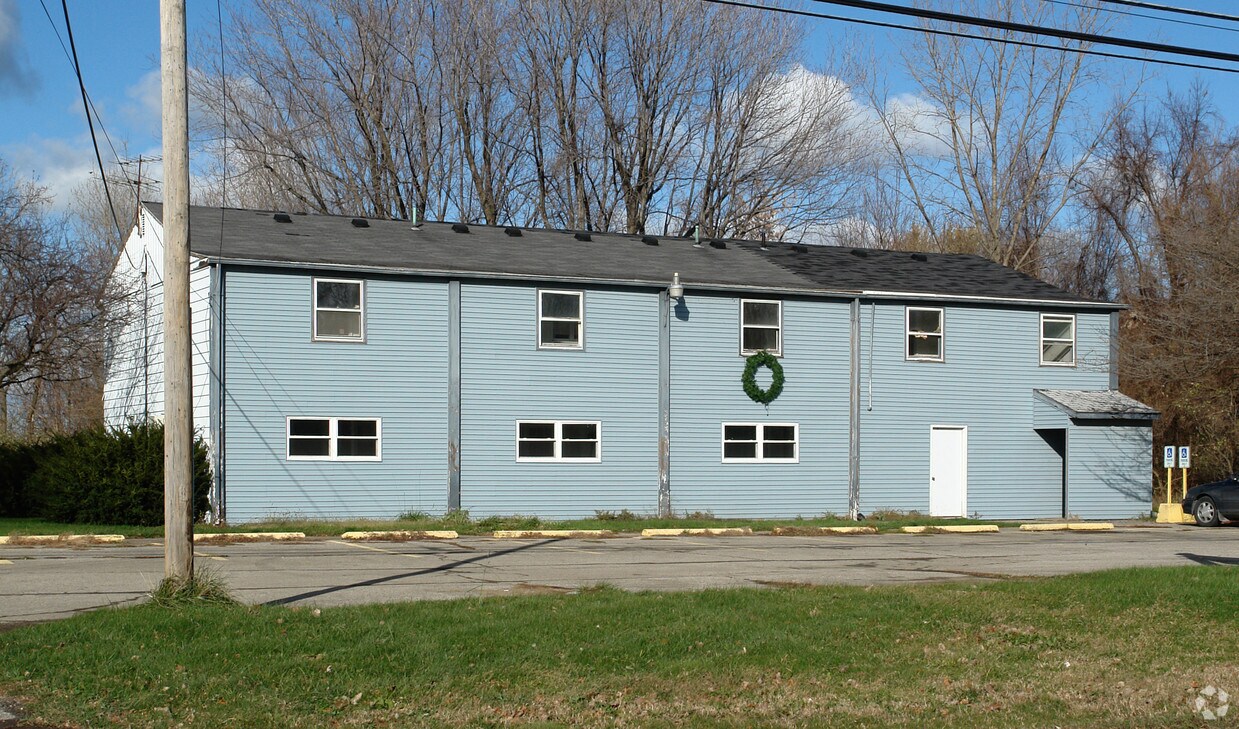 2350 Liberty Ave, Vermilion, OH 44089 Apartments in Vermilion, OH