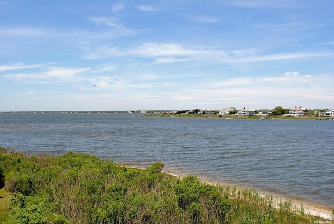 Foto del edificio - 250 Dune Rd