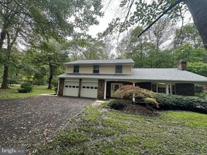 Building Photo - 10300 Wild Goose Way