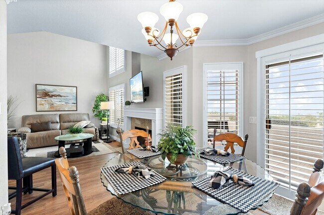 Foto del edificio - 1037 S Daybreak Ct