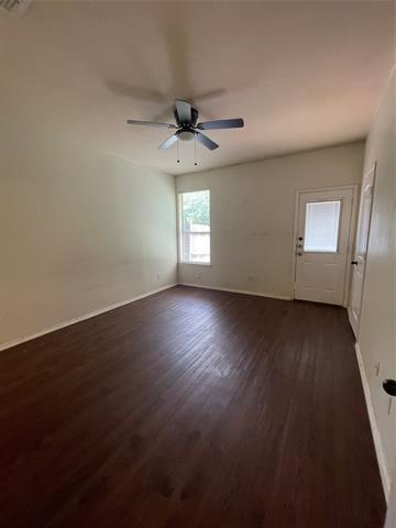 Foto del edificio - 1428 Ravenwood Dr