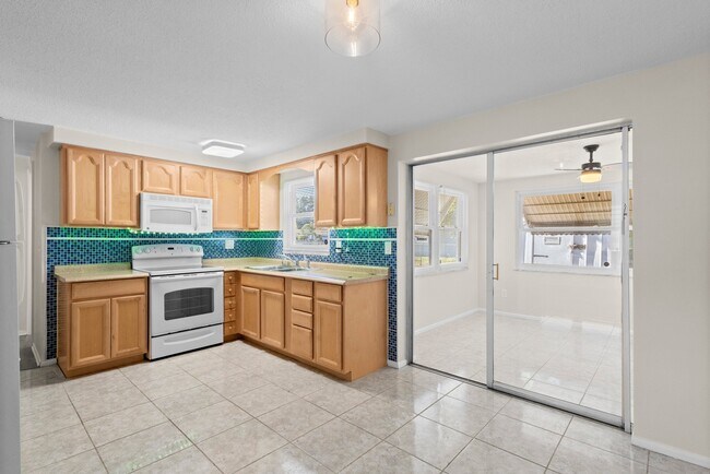 Foto del edificio - 2509 Sweetwood Dr