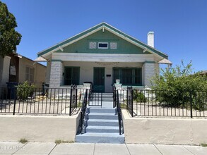 Building Photo - 3211 Tularosa Ave