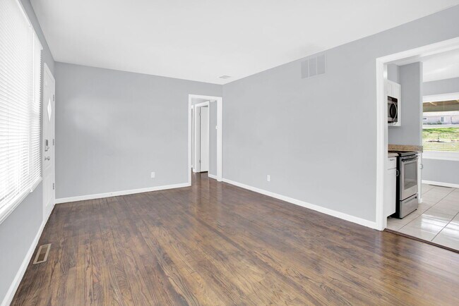 Building Photo - 5234 N Euclid Ave