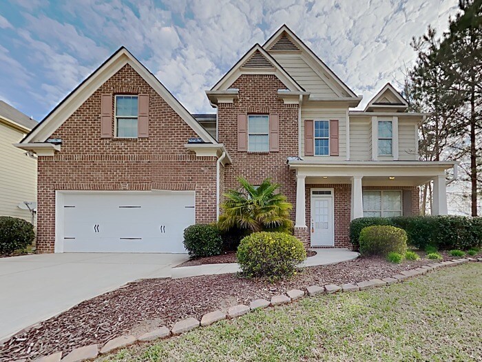 Primary Photo - Fantastic 5 Bed Home located in Auburn! Av...