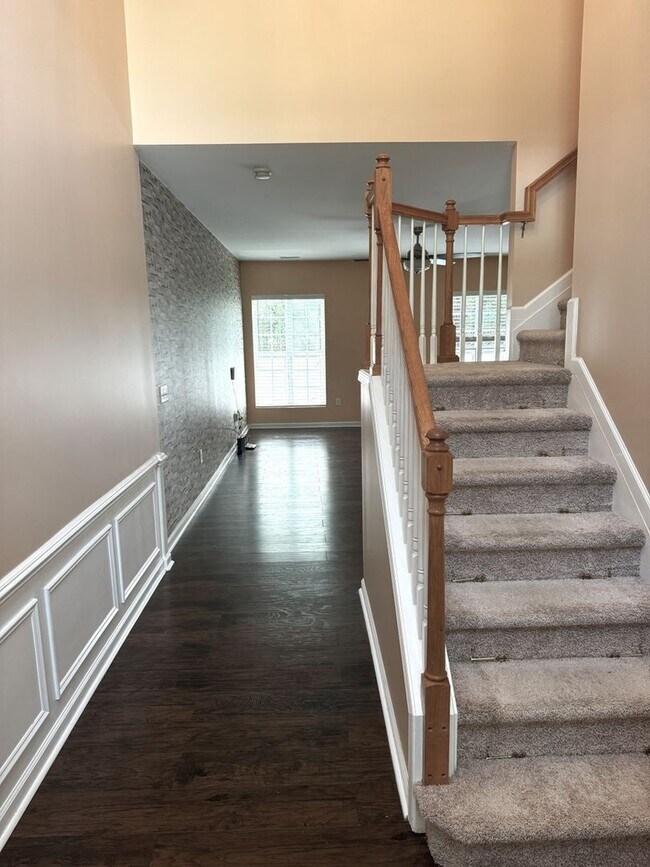 Foto del edificio - 3 Bedroom Townhome in Morrisville