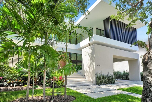 Foto del edificio - 100 Hampton Ln