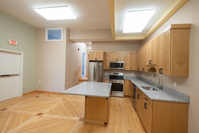 Foto del edificio - 140 Main St