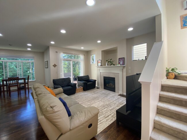 Foto del edificio - 16980 128th Pl NE