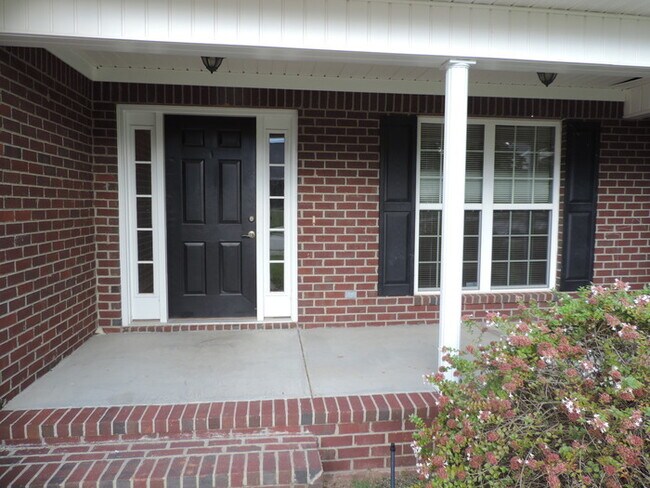 Building Photo - Remodel Columbia County Grovetown Home Very Close to Fort Gordon