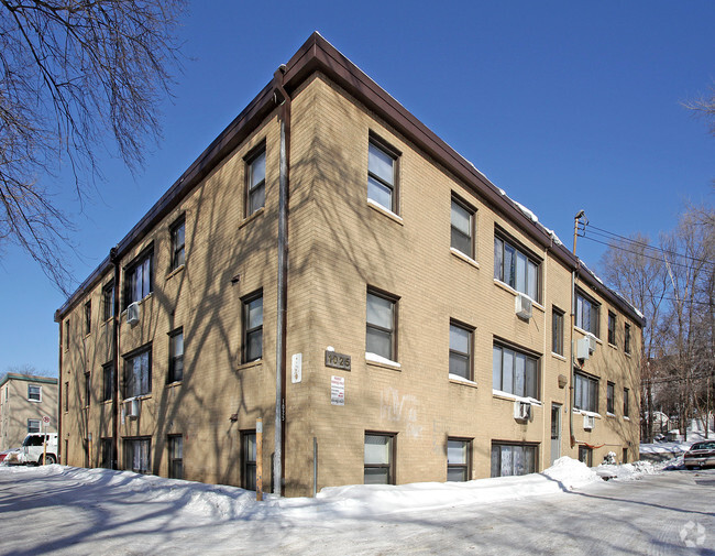 Bluff Park Homes - 328 Cesar Chavez St, Saint Paul, MN Apartments for Rent