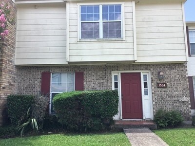Primary Photo - Marshall Wood Townhome