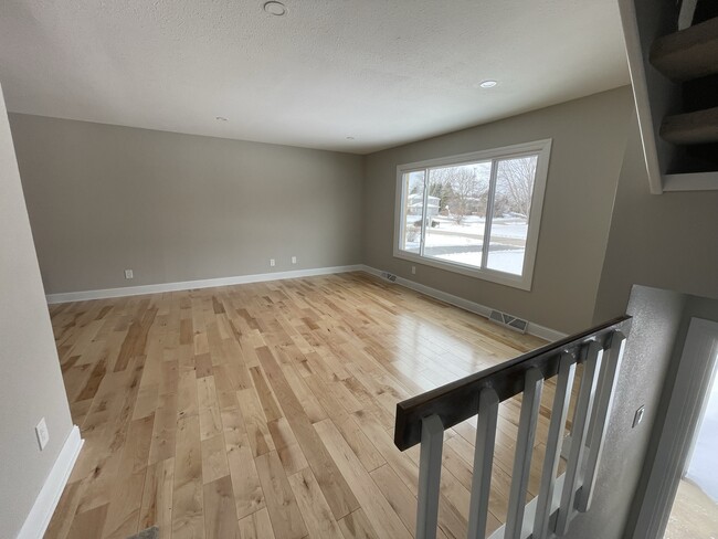 Living Room - 21475 Mary Lynn Dr