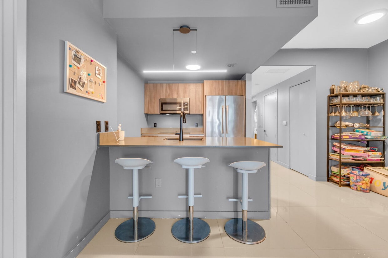 Photo - 488 Northeast 18th Street Apt #2104, Miami, FL 33132 - 1 BR 1.5 BA condo