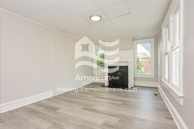 Building Photo - 1260 Hillyer Ave