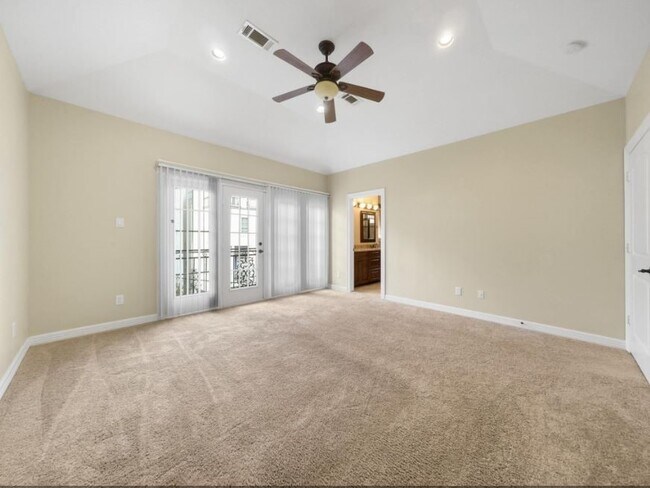 Foto del edificio - 2736 Cortlandt St