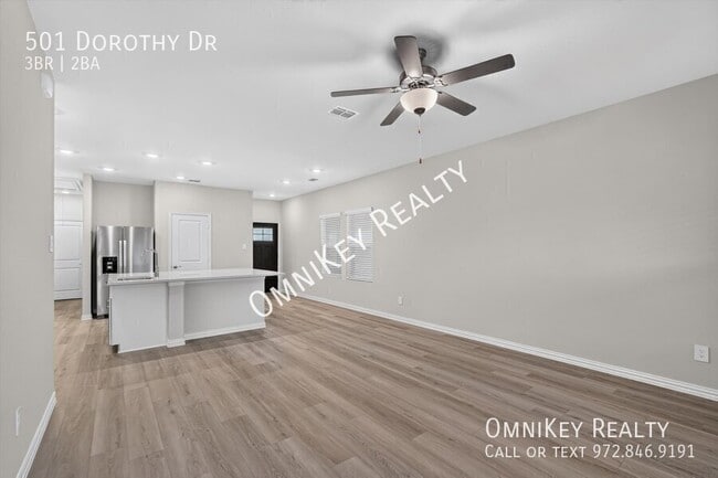 Photo - 501 Dorothy Dr- House