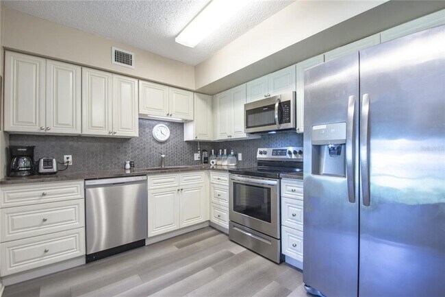 Building Photo - 2450 Canadian Way