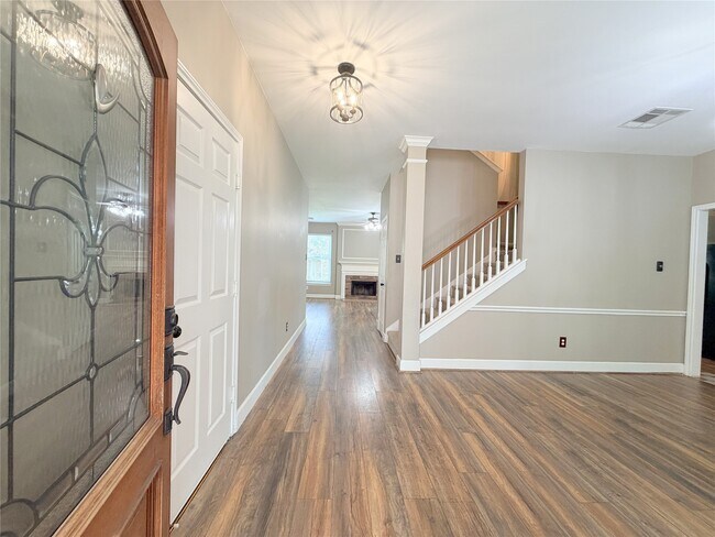 Building Photo - 22510 Tullis Trail Ct