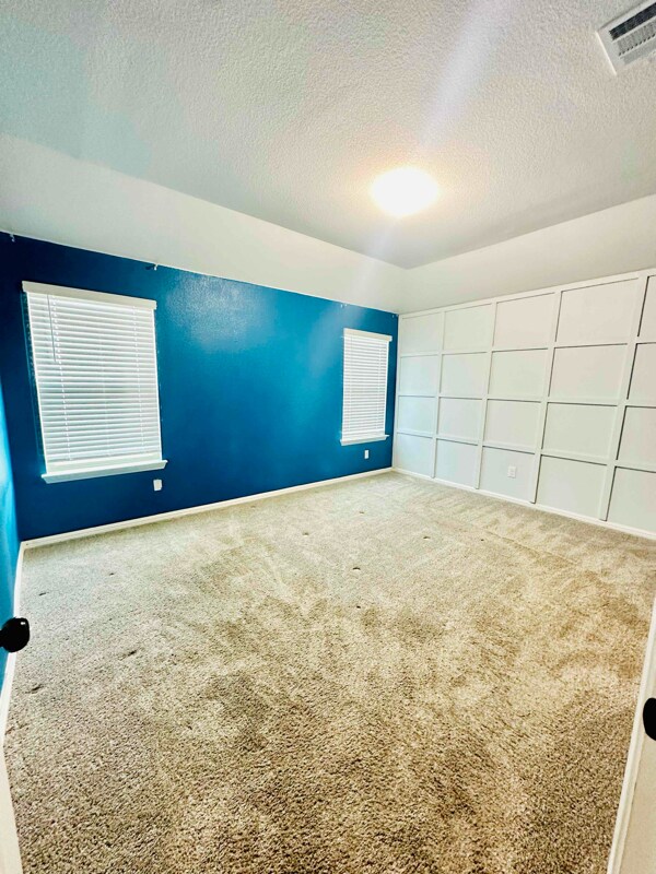 Foto del edificio - 4617 Corktree Ln
