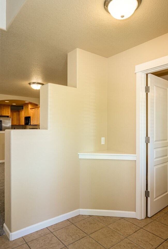 Foto del edificio - Wonderful 4 bedroom in SE Bend!