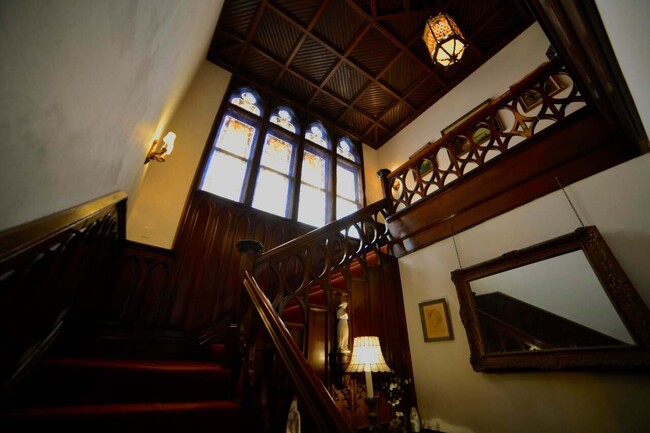 Foto del edificio - 2236 N Terrace Ave