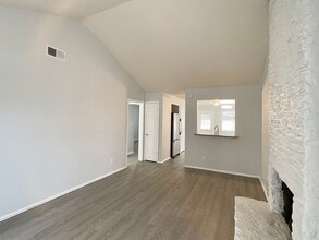 Building Photo - 1006 Bird Creek Dr