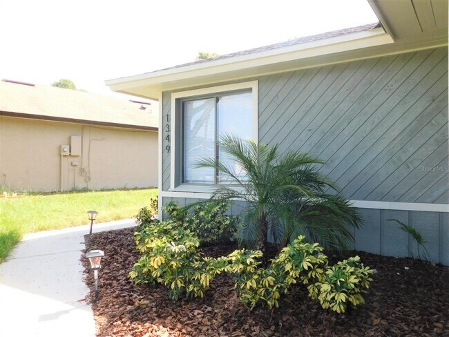 Building Photo - 1349 Andes Dr