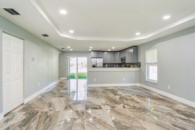 Foto del edificio - 1205 Miner Rd