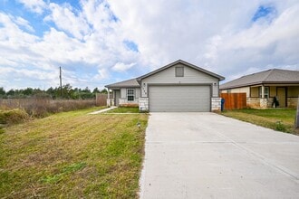 Building Photo - 1739 Cemetery Rd