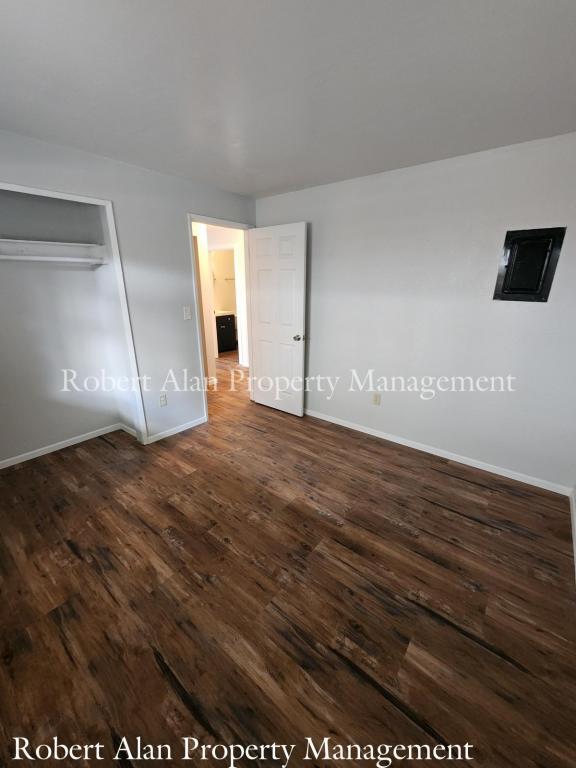 Foto del edificio - 617 1/2  NW 3rd