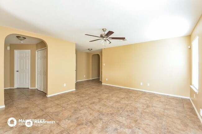 Building Photo - 411 Jockey, San Antonio, TX 78227