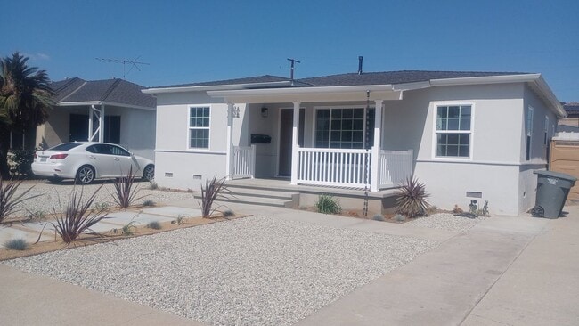 Building Photo - 1907 W 154th Pl