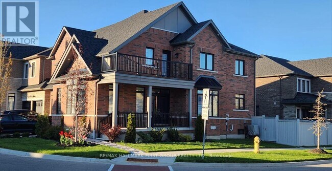 Building Photo - 64 Alden Square