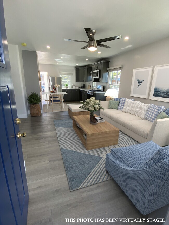 Open floorpan - 4704 Long Branch Ave