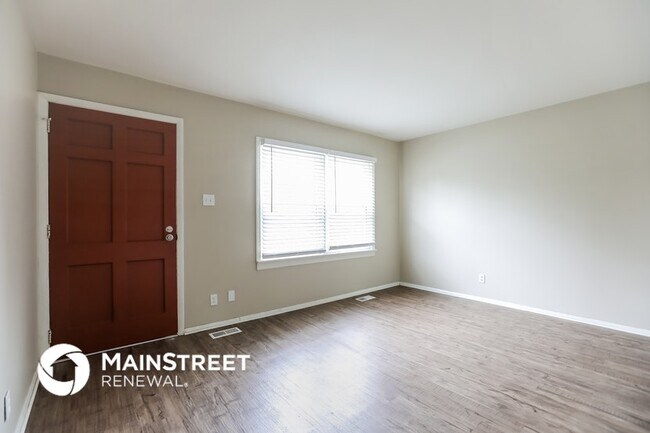 Foto del edificio - 15316 White Ave