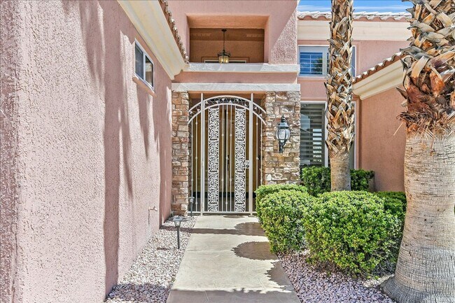 Foto del edificio - Sun City Summerlin with Strip Views