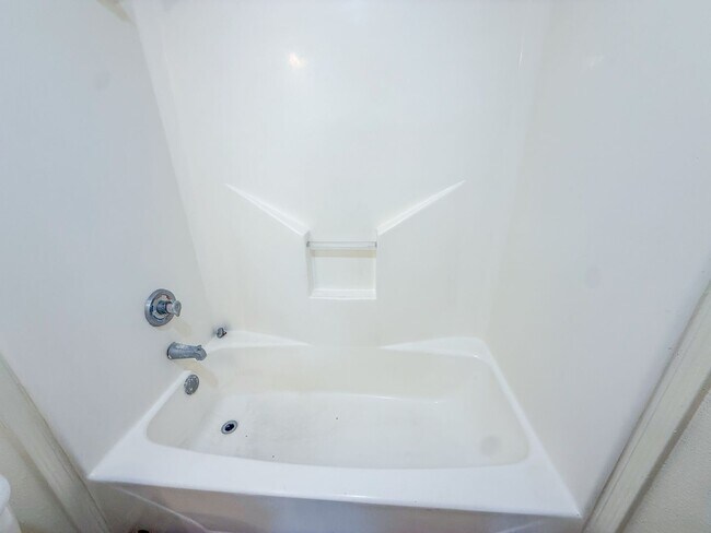 Foto del edificio - Spacious 1 Bedroom Apartment in Lubbock!