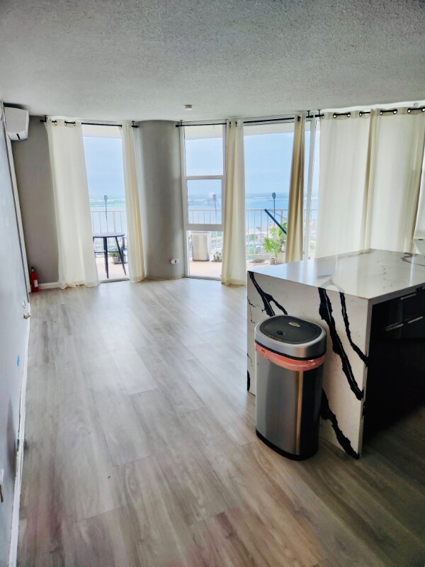 Foto del edificio - 98-099-99 Uao Pl