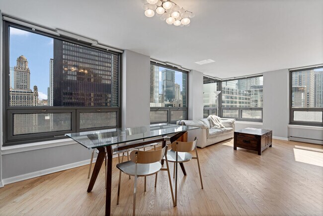 Building Photo - 440 N Wabash Ave