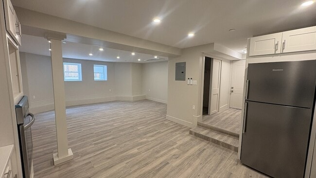 Photo - 5-12 Beach 130th St Apartment