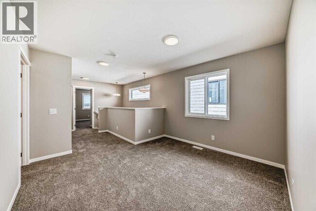 Building Photo - 1308 Mahogany Blvd SE
