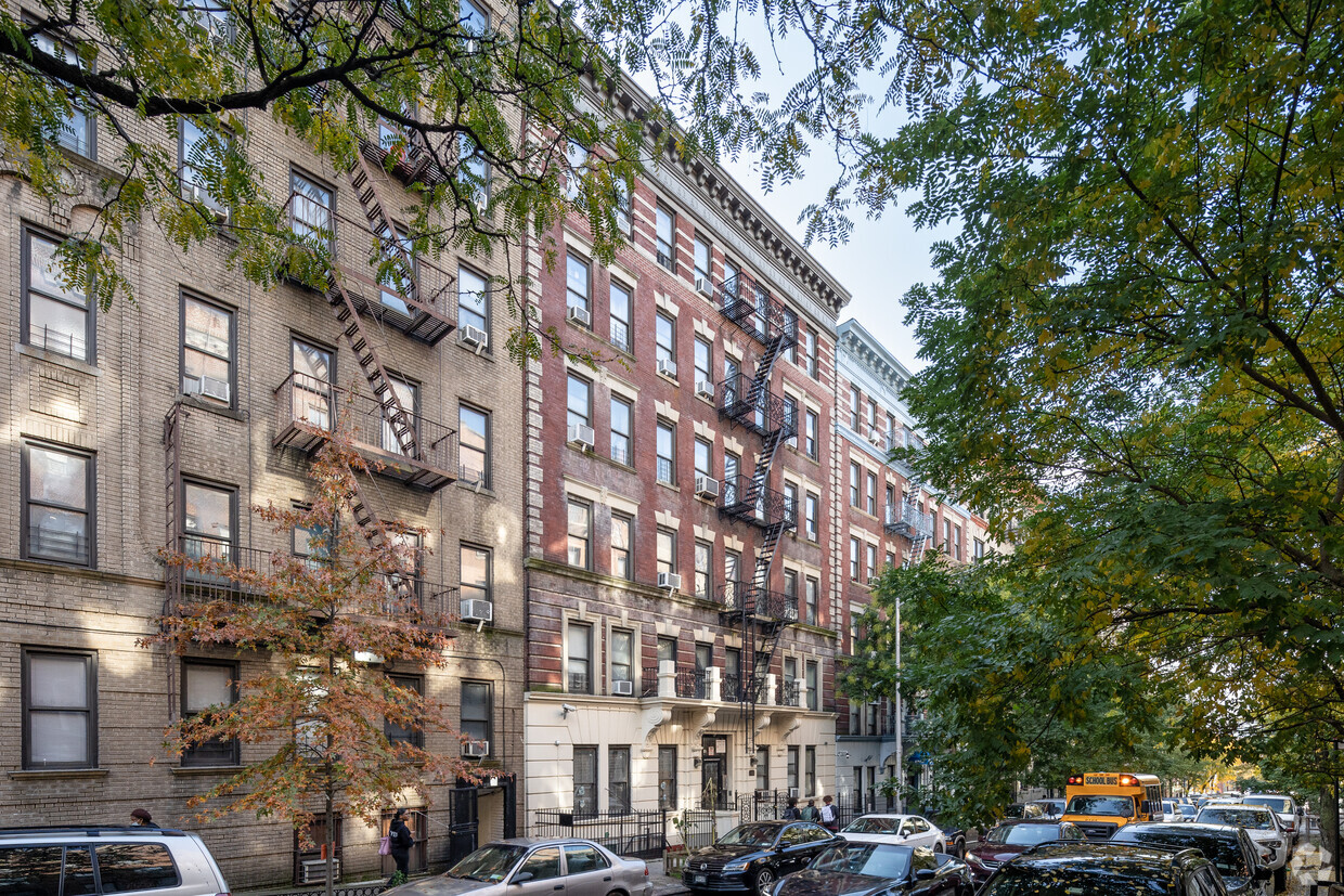 Foto principal - 522-524 W 158th St