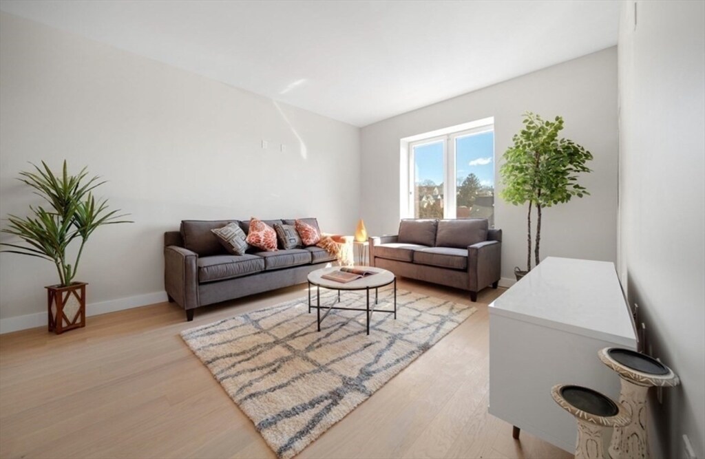 Foto principal - 932 Broadway